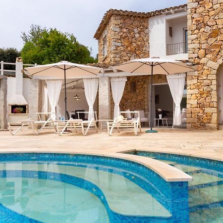 Villa Ginestra Con Piscina E Giardino Privato A 500 Mt Dal Mare Castiadas Exteriér fotografie